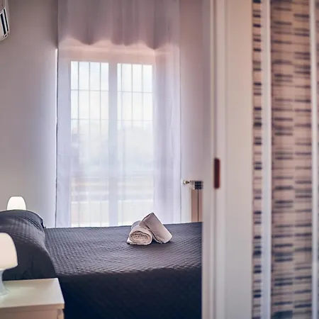 Travelershome 7metri 3* Ciampino