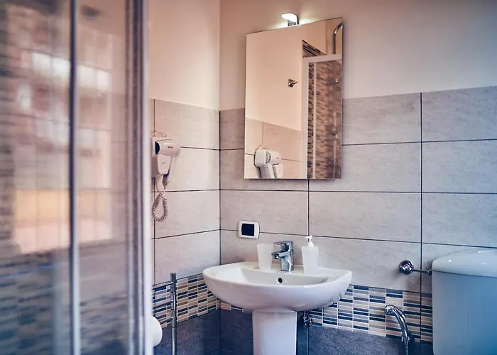 Travelershome 7metri בית הארחה 3*